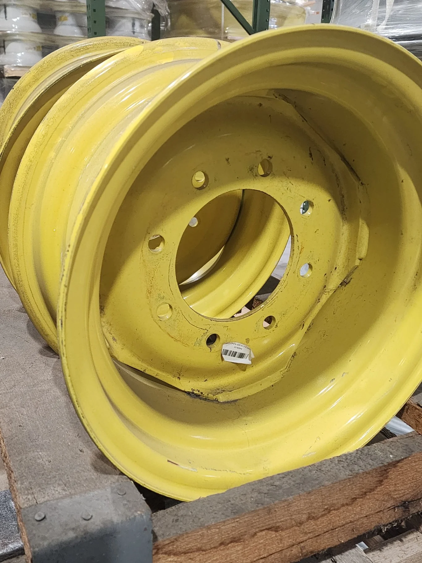 Take-Off 8 X 16 8-8-6 GKN Solid Yellow Wheel image 3