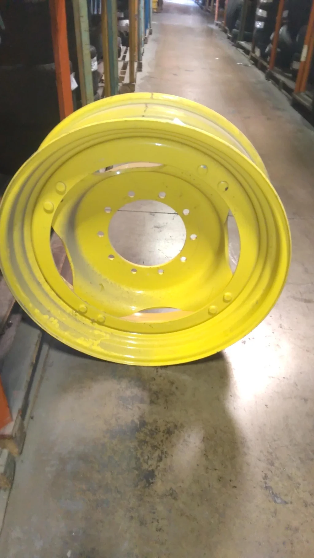 Take-Off 10 X 34 GKN 10-13.19-11.07 4/2 Clamp Yellow Wheel w/ Disc image 5
