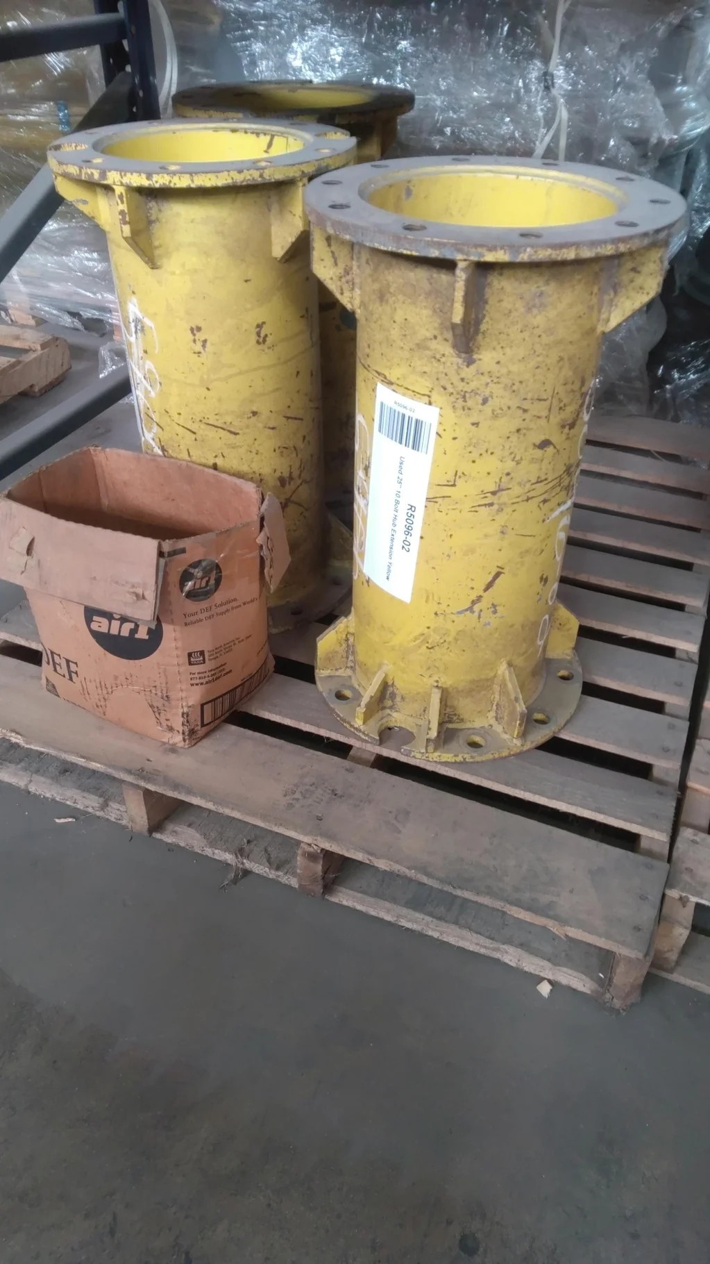 Used 25" 10 Bolt Hub Extension Yellow image 3