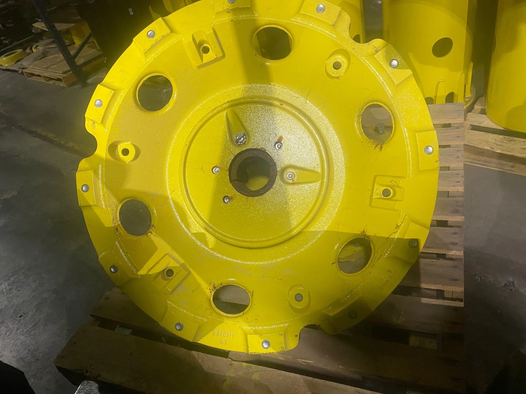 Take-Off 34" Cast Yellow 12-32.047 92mm axle