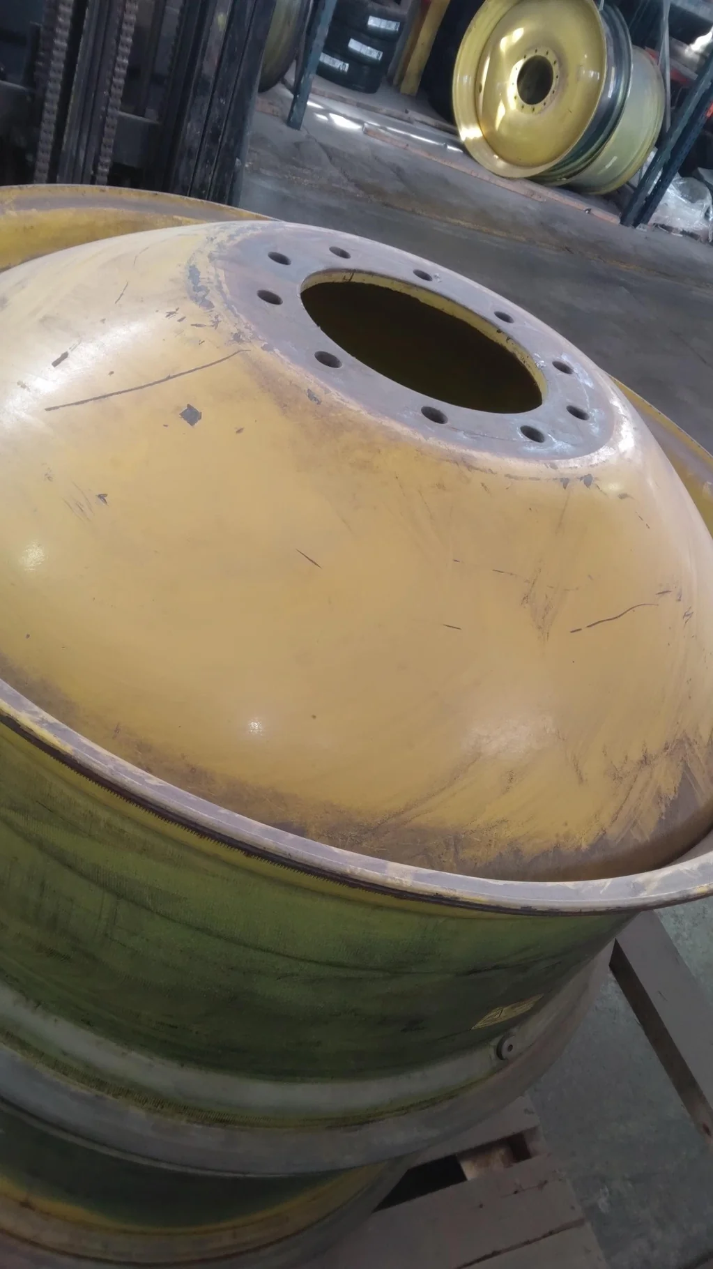 Used 16 X 38 10-12-9.50-12.4 Combine Yellow Wheel image 2