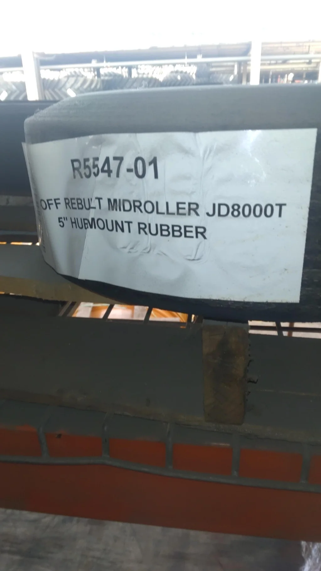 TAKE-OFF REBUILT MIDROLLER JD8000T 5" HUB MOUNT RUBBER