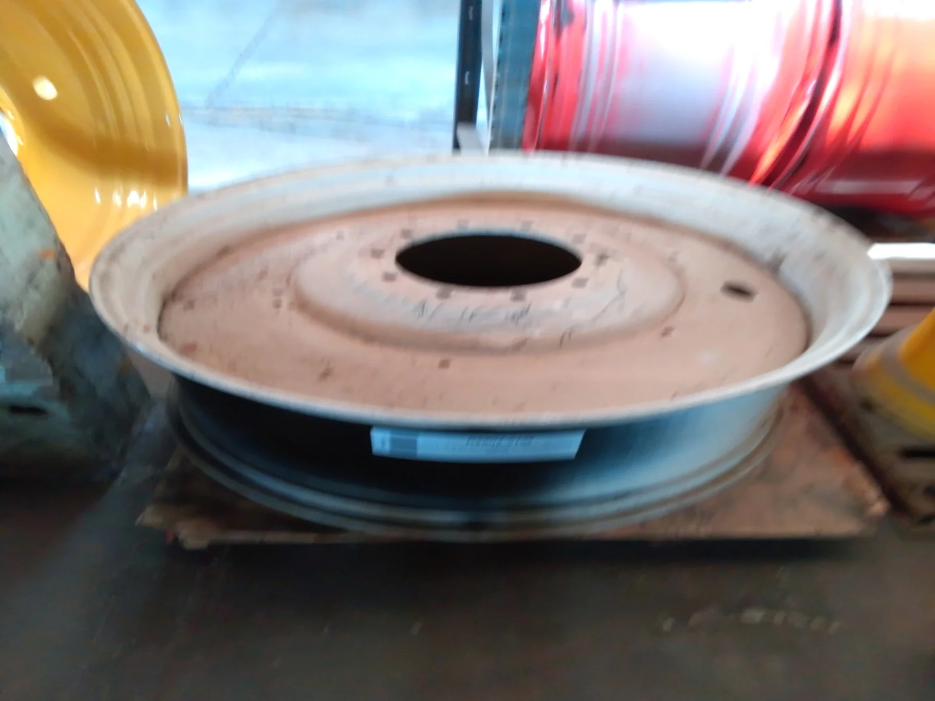 Used 18 X 42 10-13.19-11.07 Dual Off White Wheel