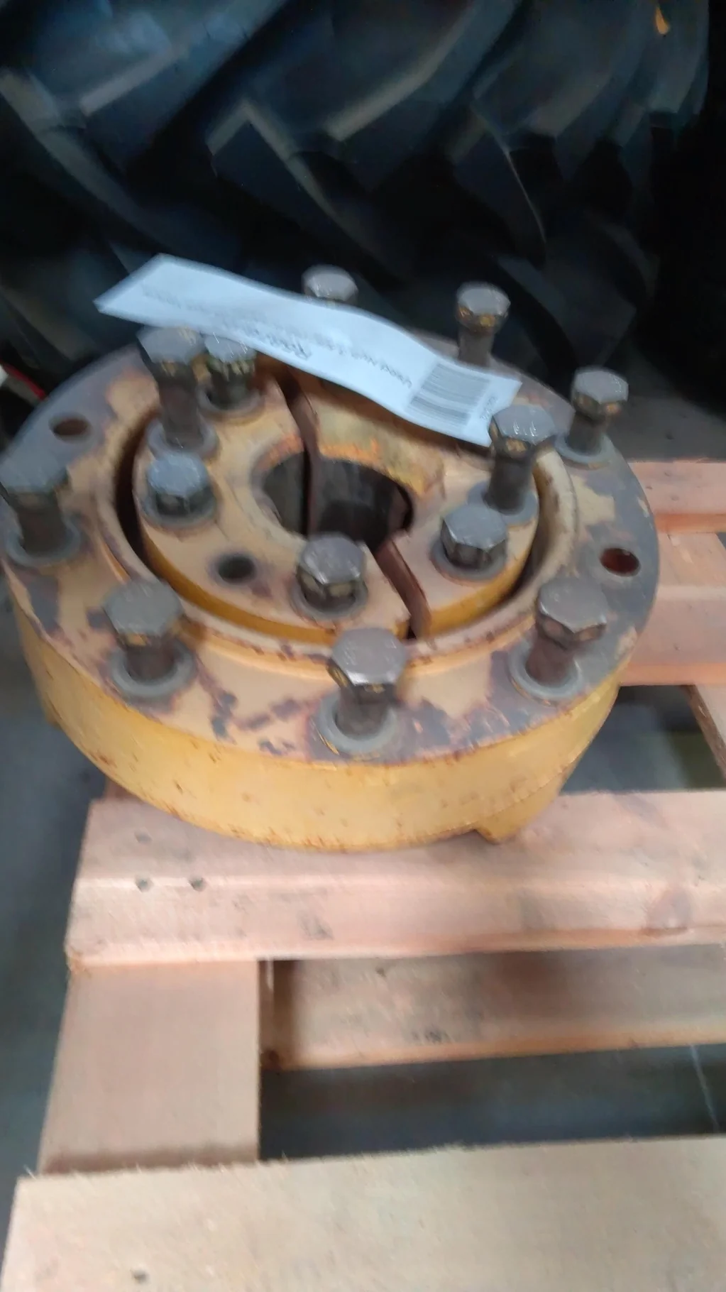 Used Hub 3 5/8" (92.075MM) 10 Bolt Yellow