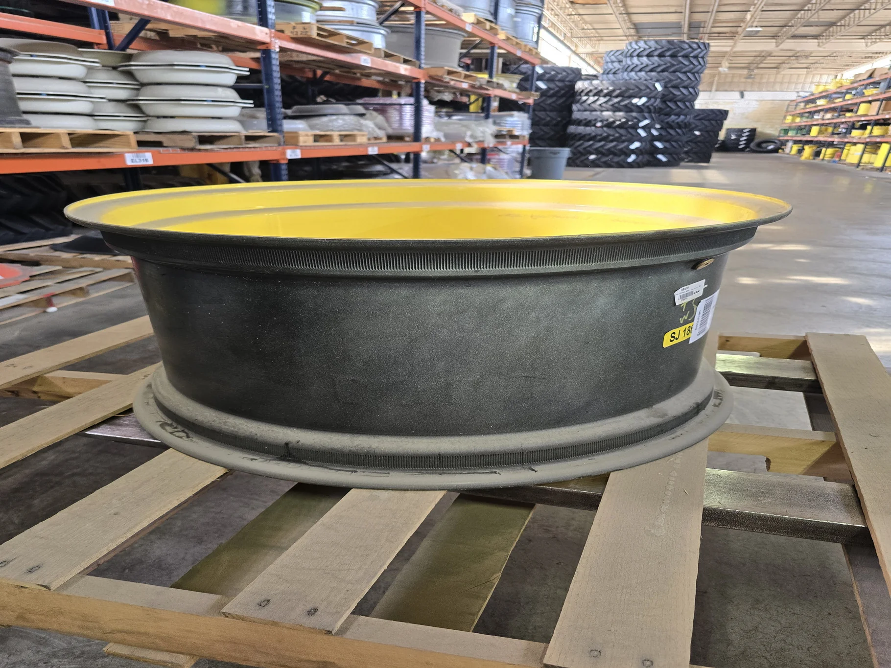 Take-Off 15 X 28 8-8-6 4/2 Clamp Yellow Wheel w/ Disc