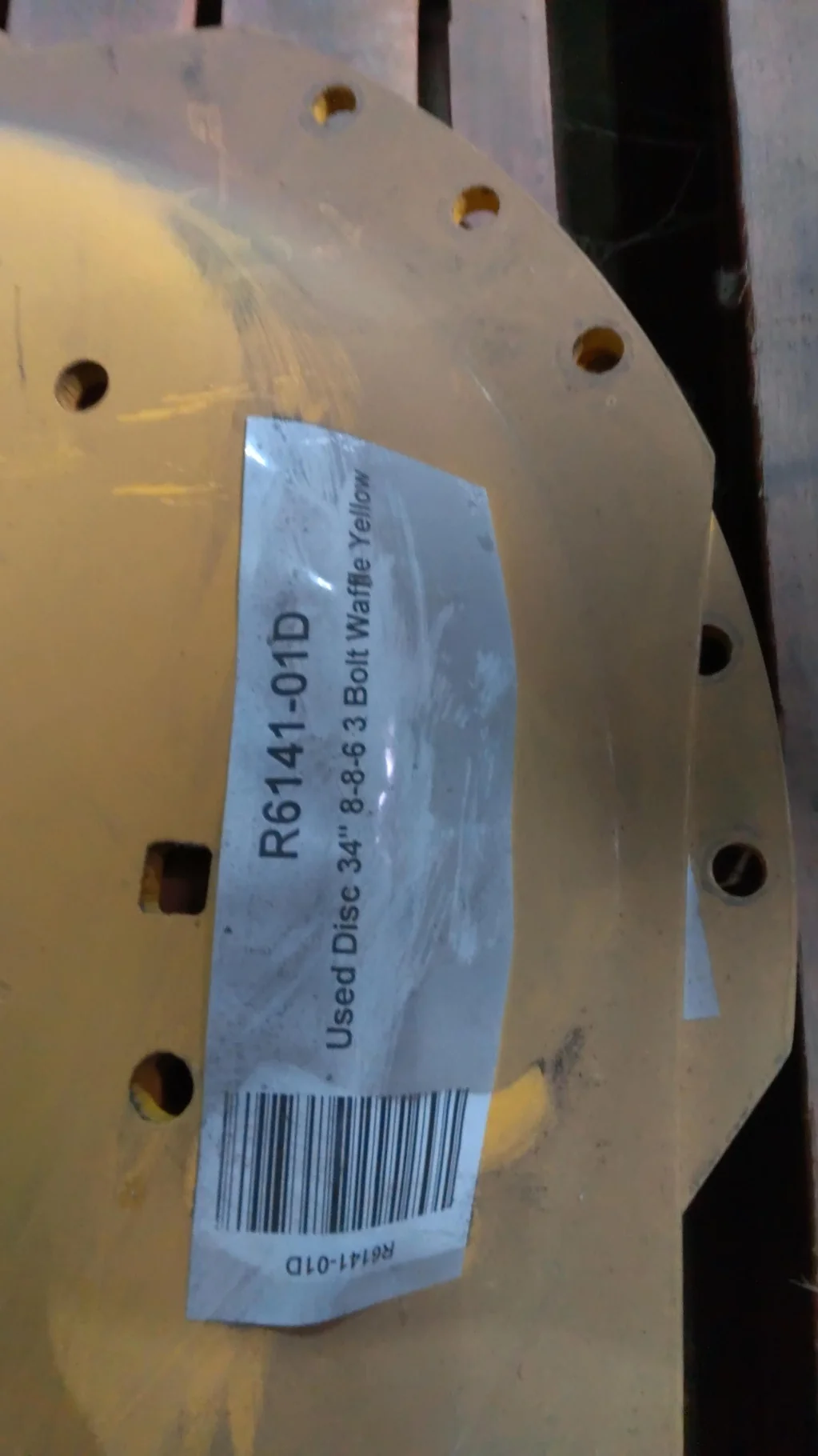 Used Discs 34" 8-8-6 3 Bolt Waffle Yellow image 3