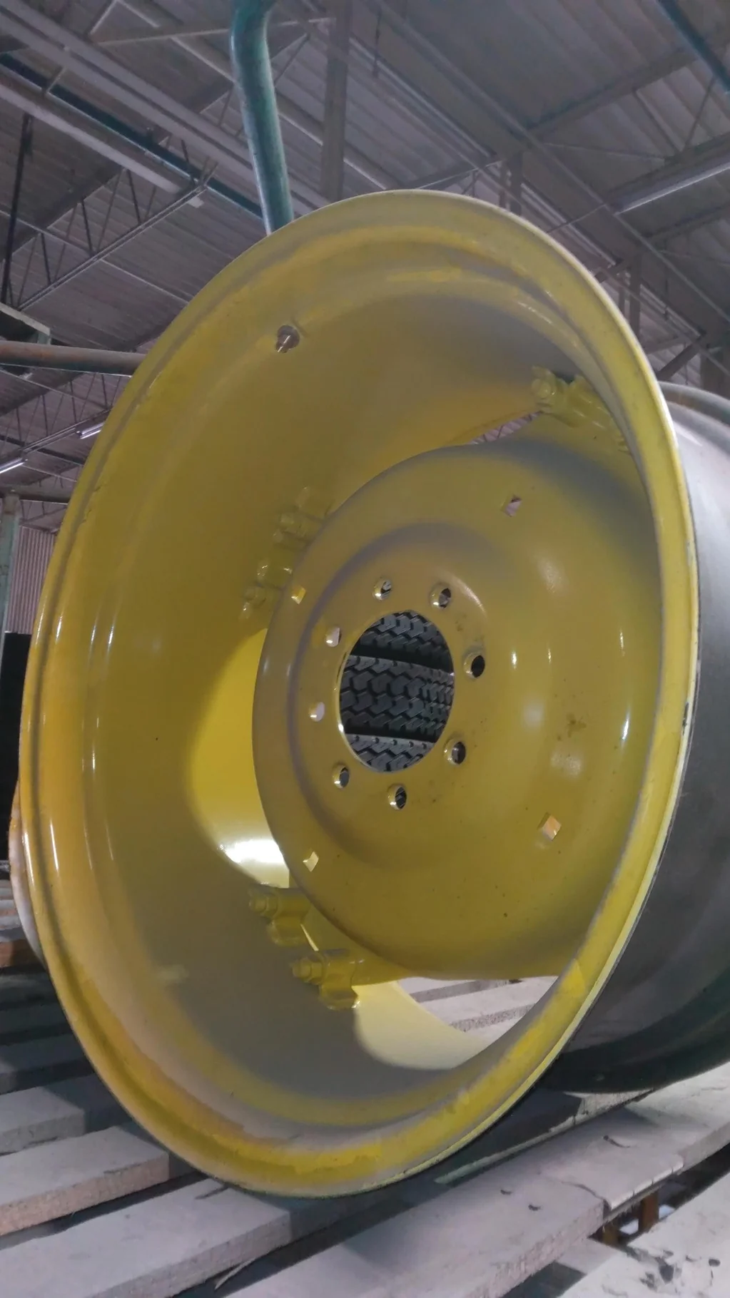 Used 12 X 30 GKN 4/2 Rail Yellow Wheel w/ Disc
