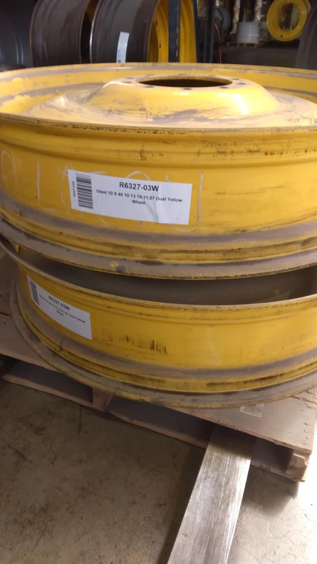 Used 10 X 46 10-13.19-11.07 Dual Yellow Wheel