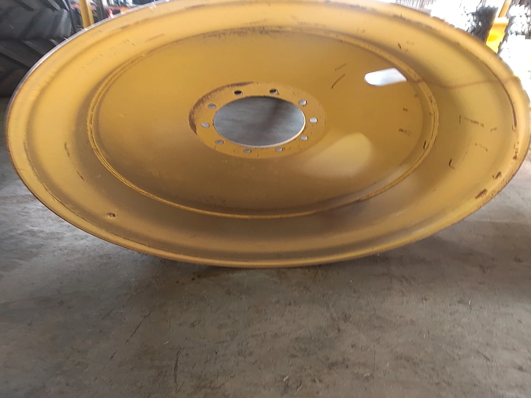 USED 16 X 42 10-13.187-11.07-12.4 (OUTSIDE) DOLLY DUAL YELLOW WHEEL image 5