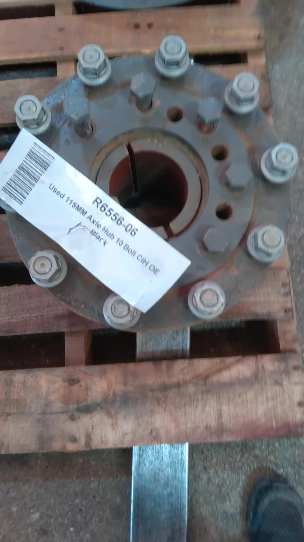 Used 115MM Axle Hub 10 Bolt CIH OE Black image 2