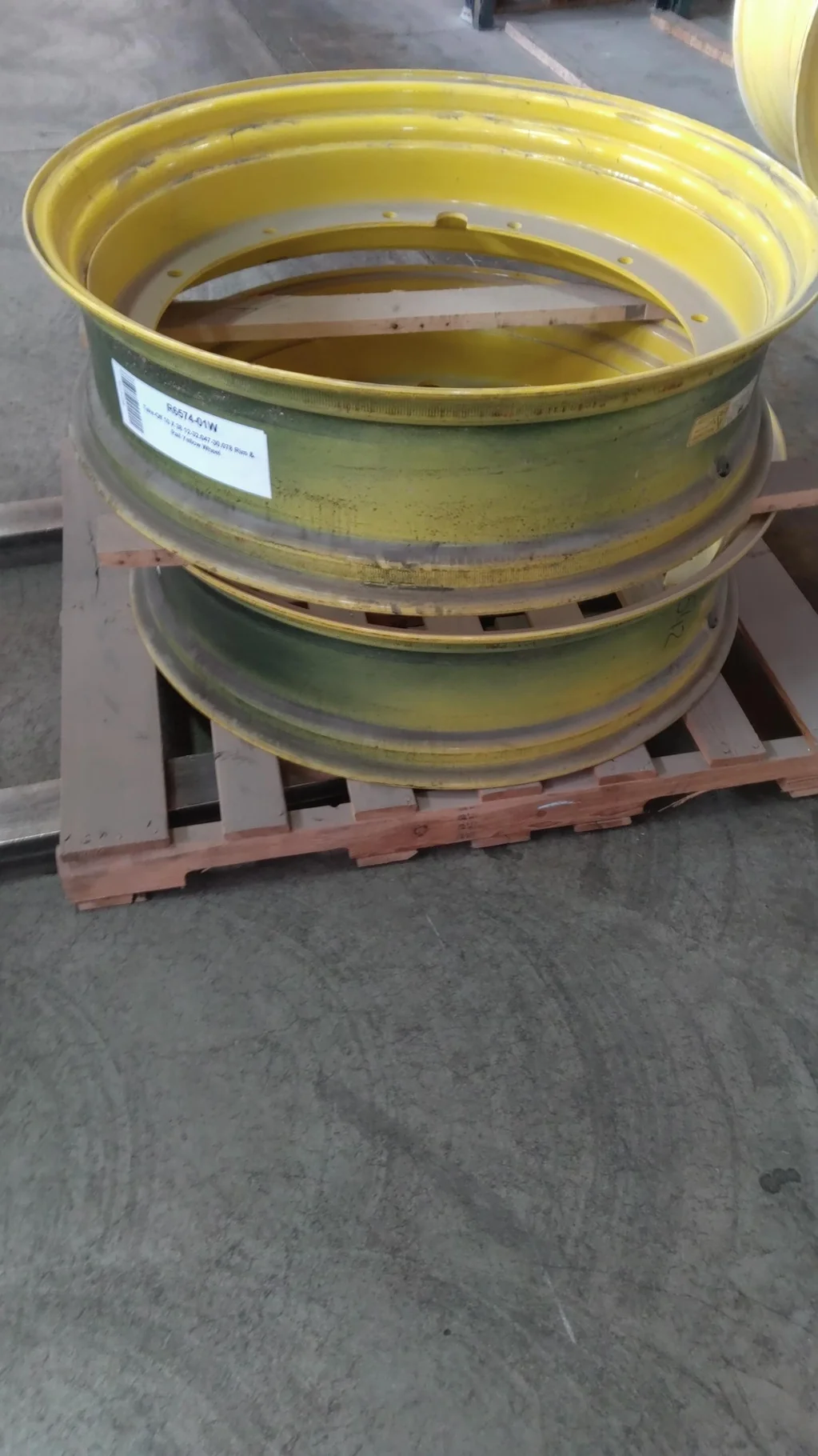 Take-Off 10 X 38 12-32.047-30.078 Rim & Rail Yellow Wheel image 6