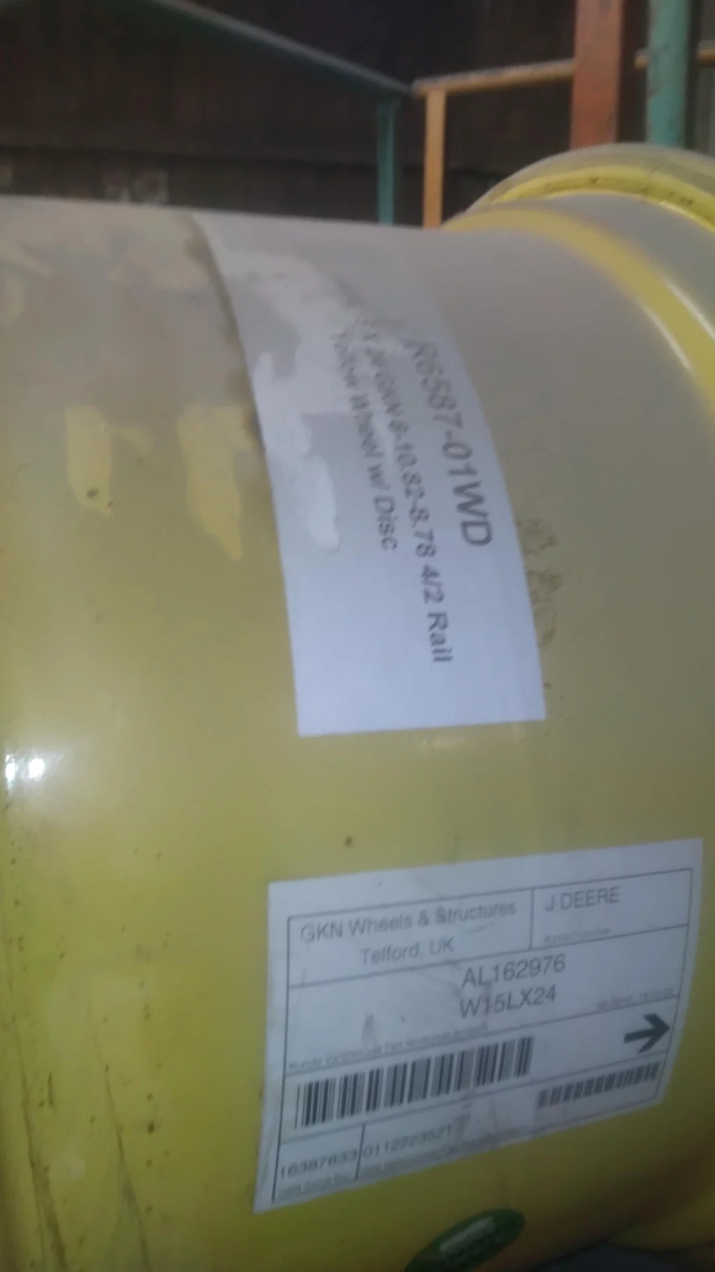 Used 15 X 24 GKN 8-10.82-8.78 4/2 Rail Yellow Wheel w/ Disc