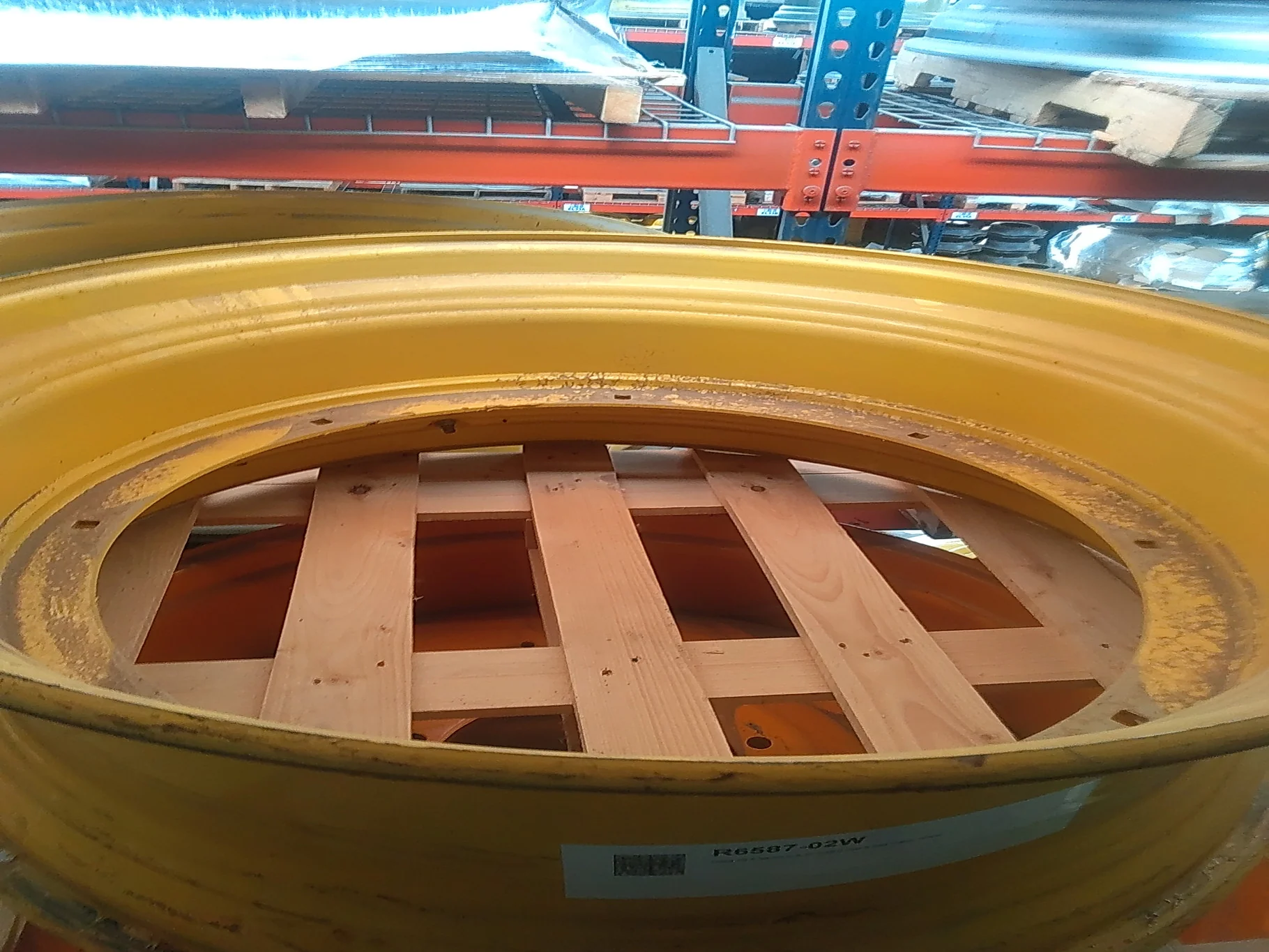 Used 15 X 38 GKN 8-31.0-29.0 Rim & Rail Yellow Wheel