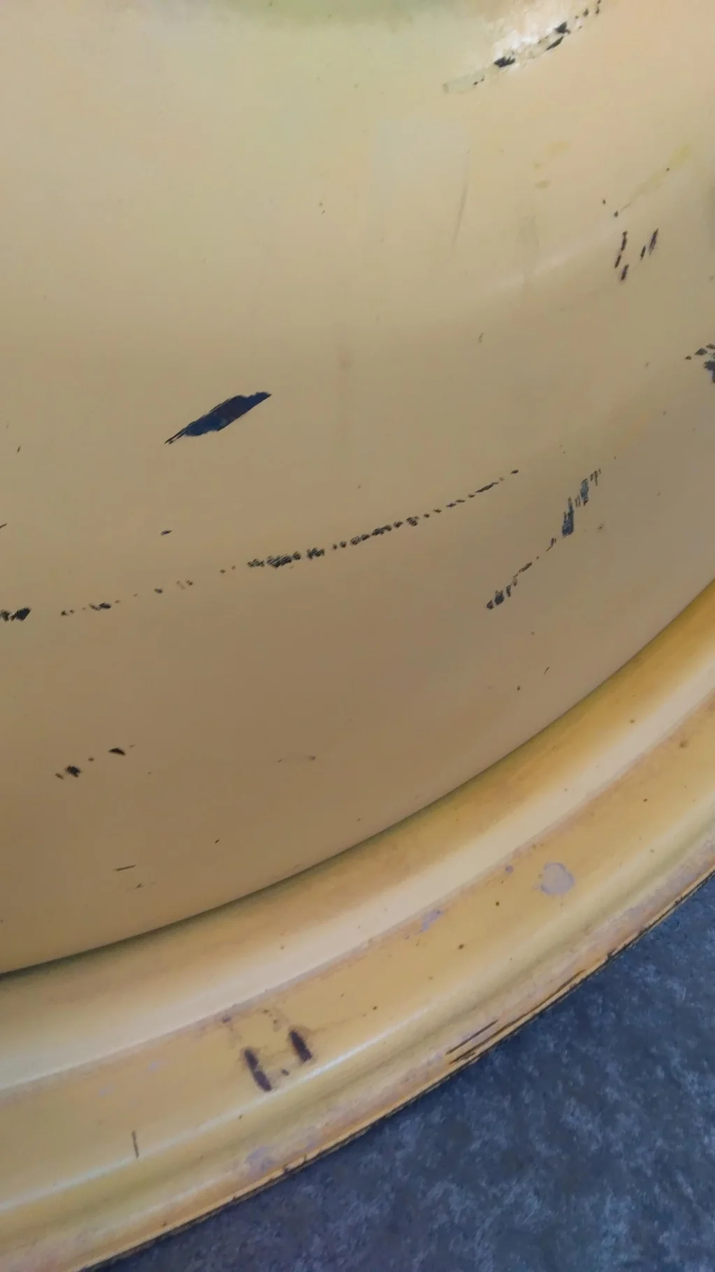 Used 10 X 50 12-13.976-11.857-1 Sprayer Yellow Wheel image 3