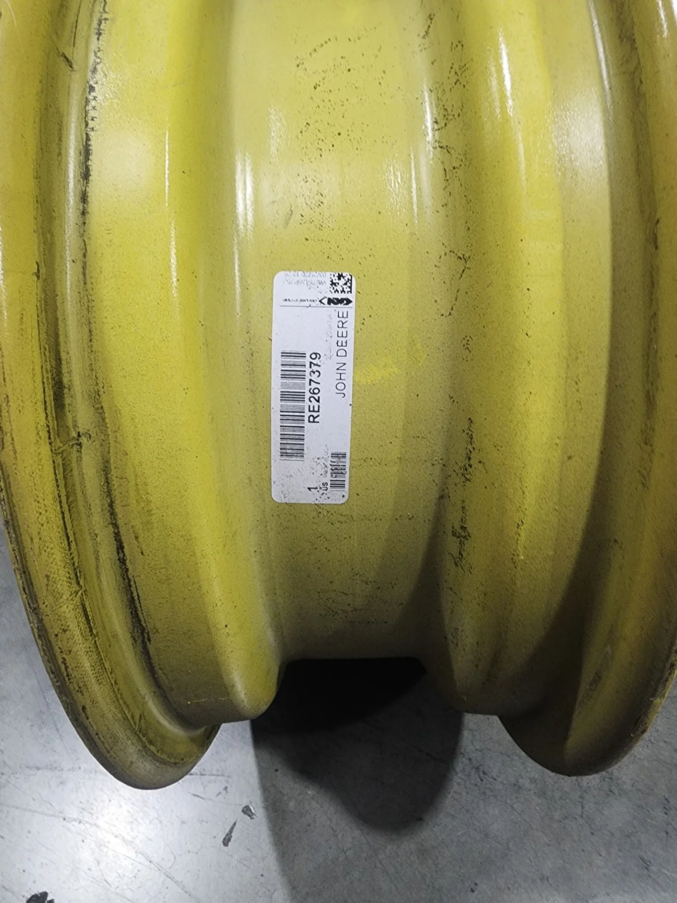 Take-Off 6 X 16 6-6-4.625 GKN Solid Yellow Wheel image 3