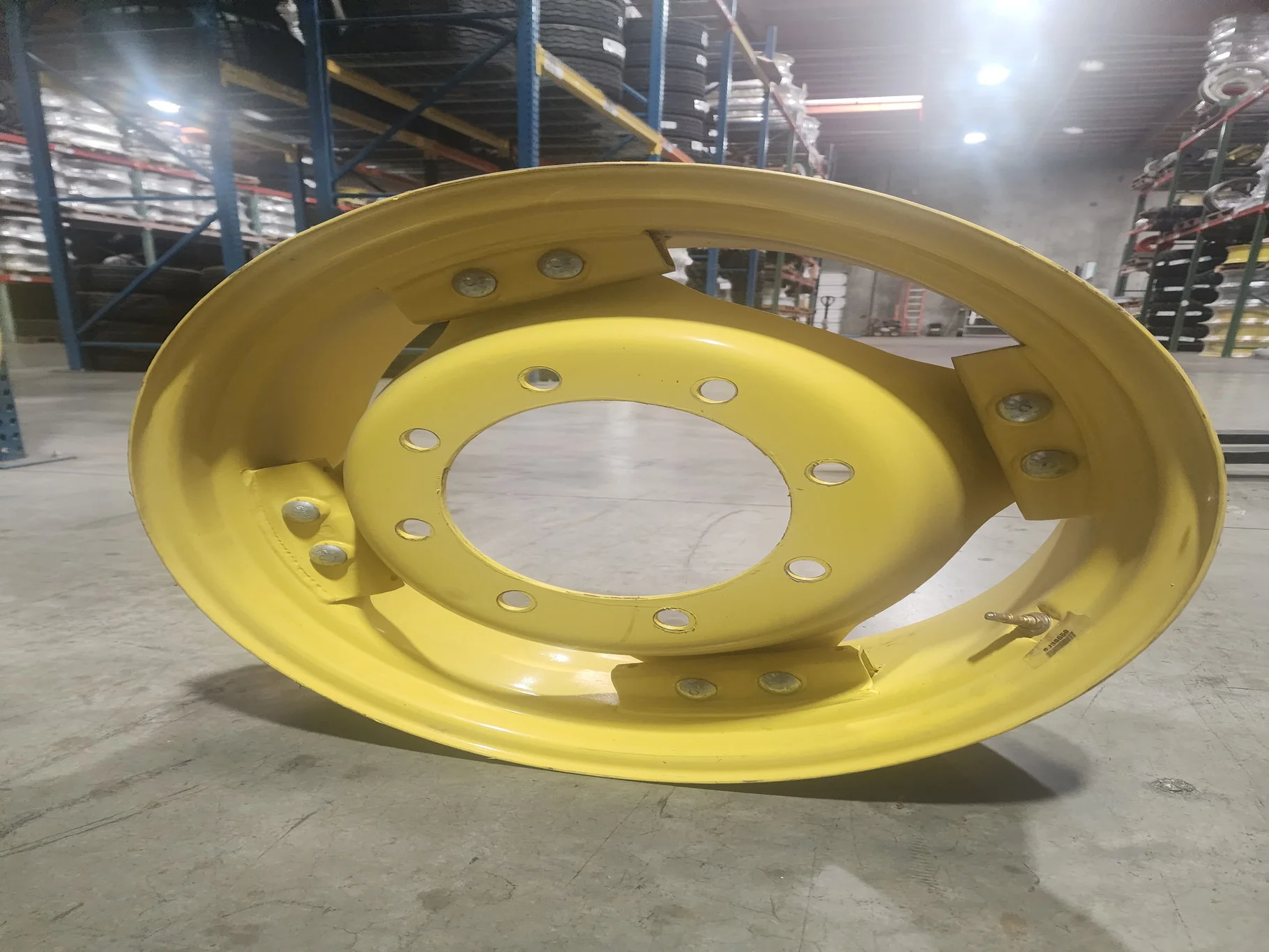 Take-Off 10 X 24 GKN 8-10.82-8.78 4/2 Clamp Yellow Wheel w/ Disc