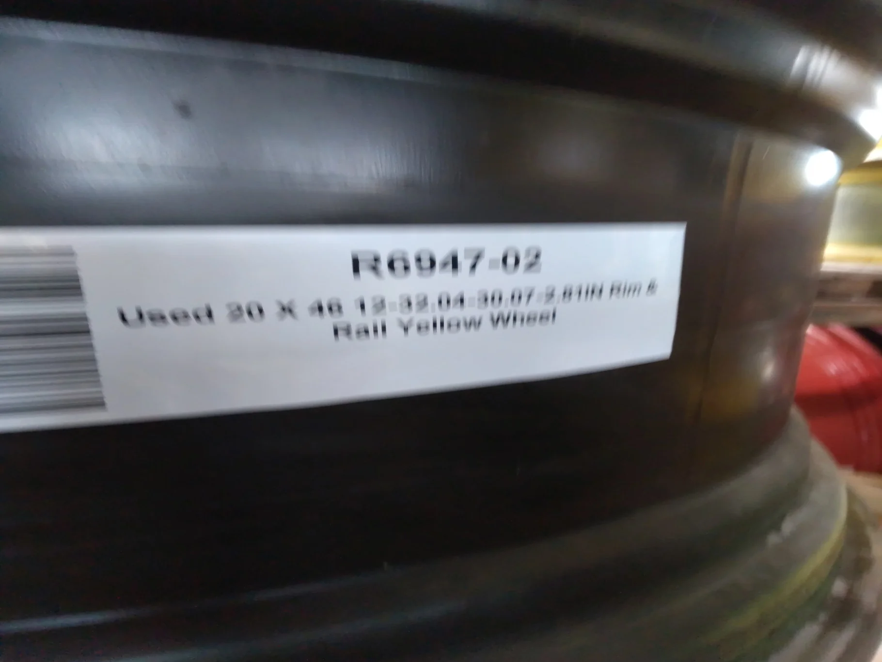 Used 20 X 46 12-32.04-30.07-2.81IN Rim & Rail Yellow Wheel image 5