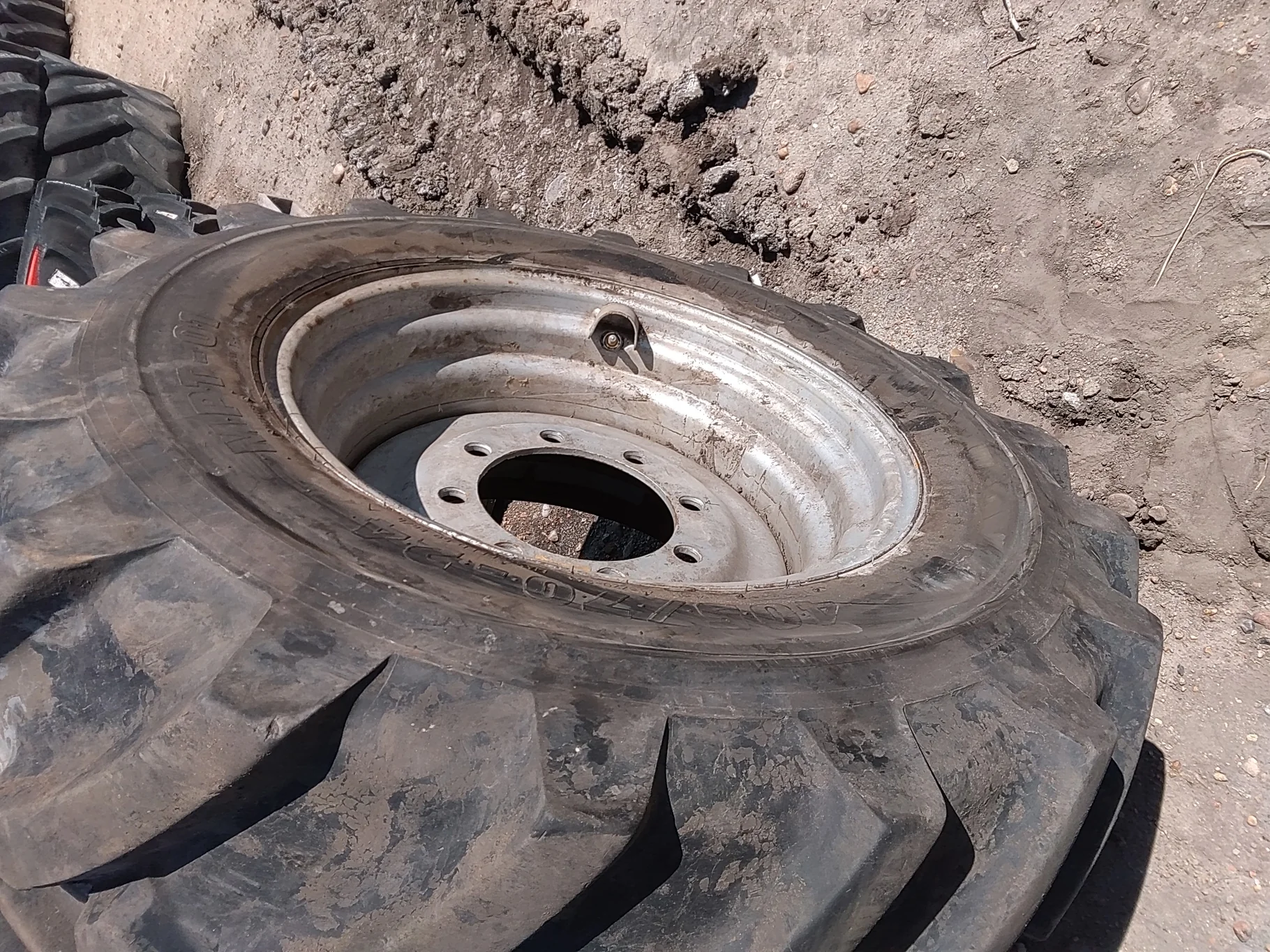 Take-Off 405/70-24/14 Mitas MPT-01 TL R-4 95-100% on 13 X 24 GKN 8-10.82-8.78 Commercial Silver Whee image 9