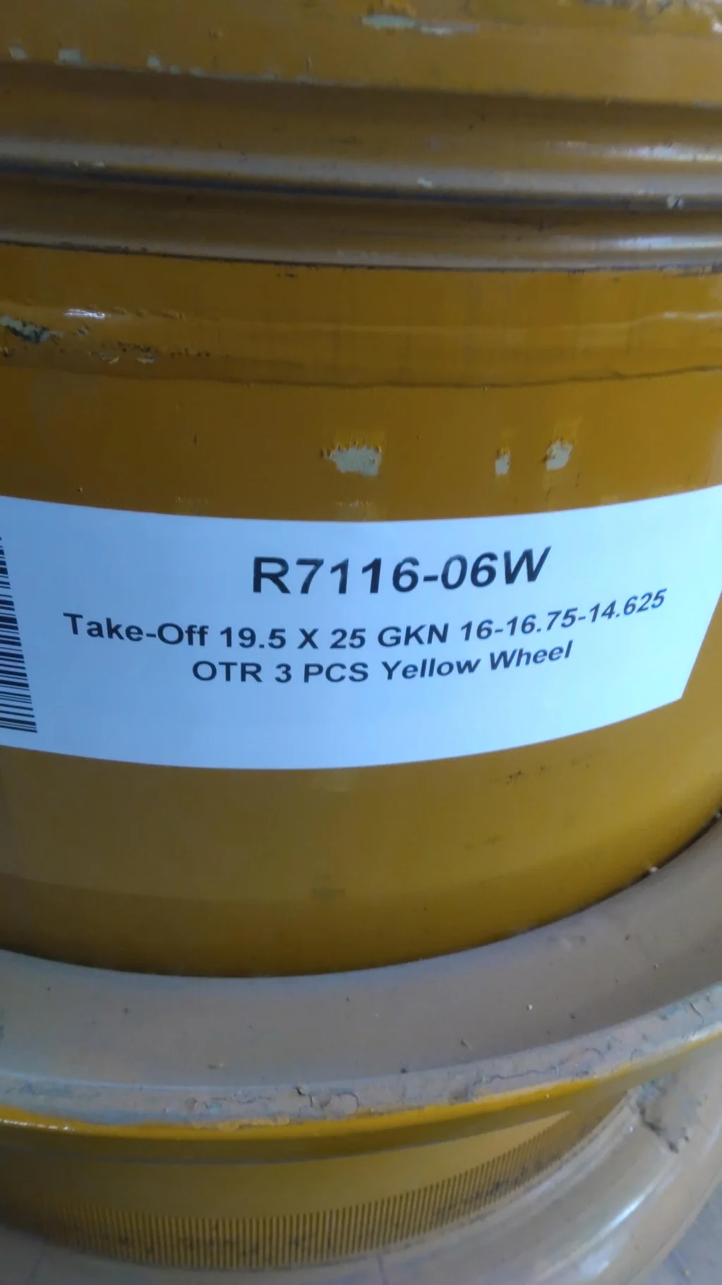 Take-Off 19.5 X 25 GKN 16-16.75-14.625 OTR 3 PCS Yellow Wheel image 3