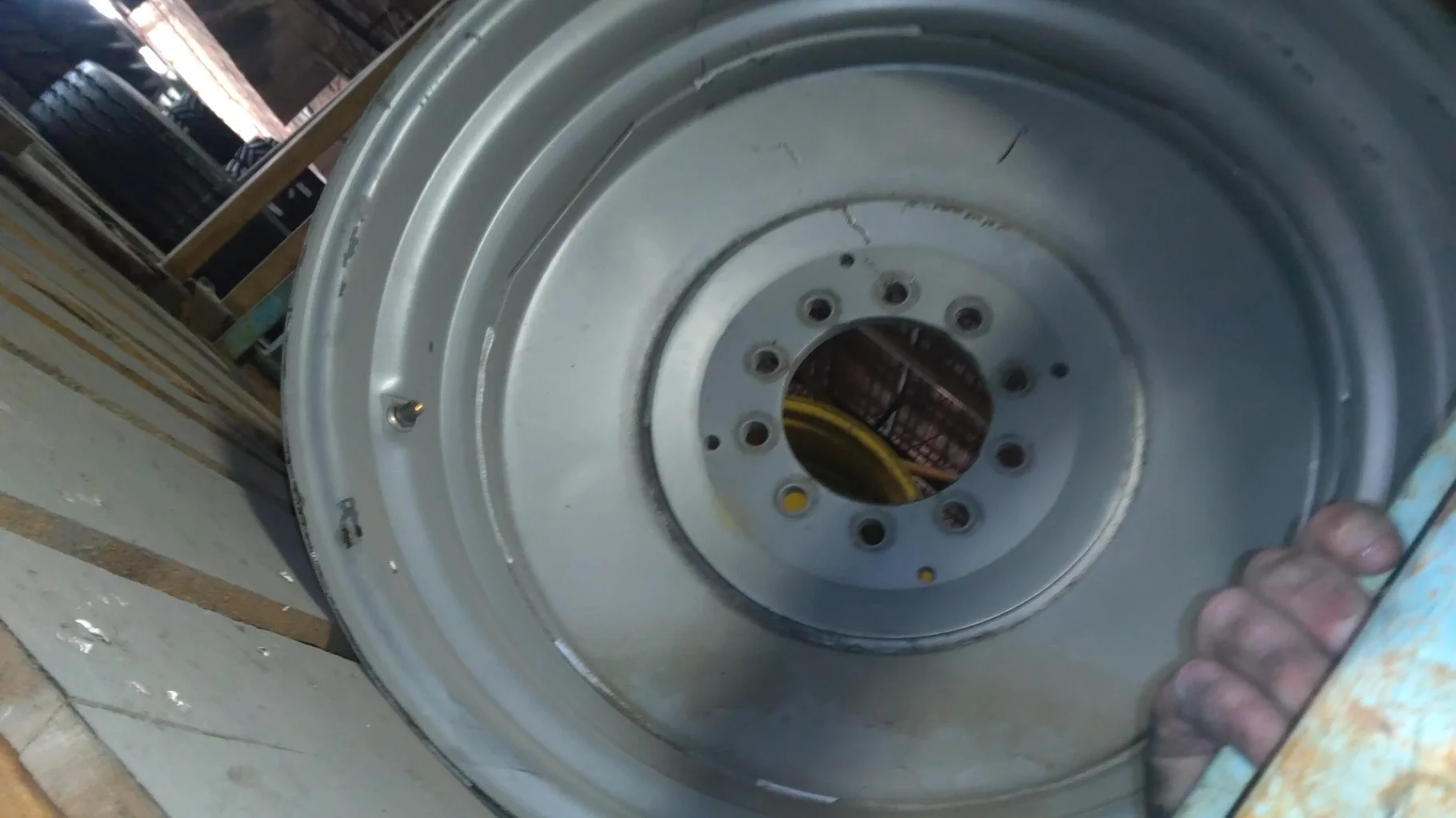 Take-Off 15 X 30 10-8.858-6.92 Combine Silver Wheel