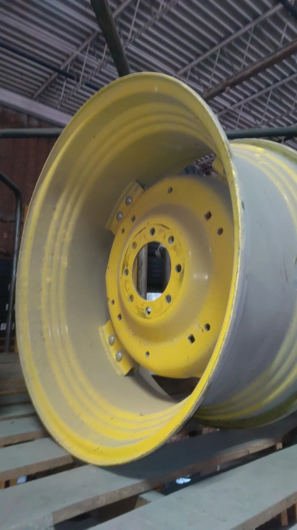Take-Off 15 X 30 GKN 8-8-6 4/2 Clamp Yellow Wheel w/ Disc
