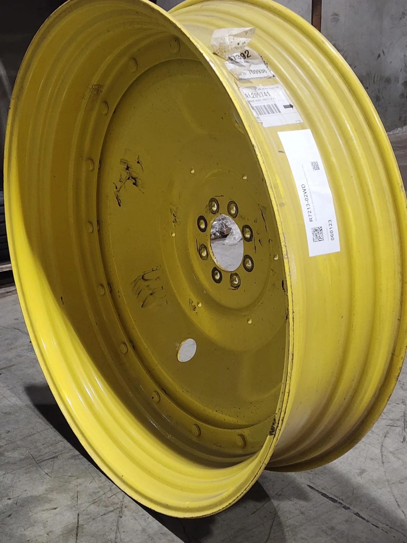 Take-Off 12 X 46 GKN 8-8-6 Rim & Rail Yellow Wheel w/ Disc image 3