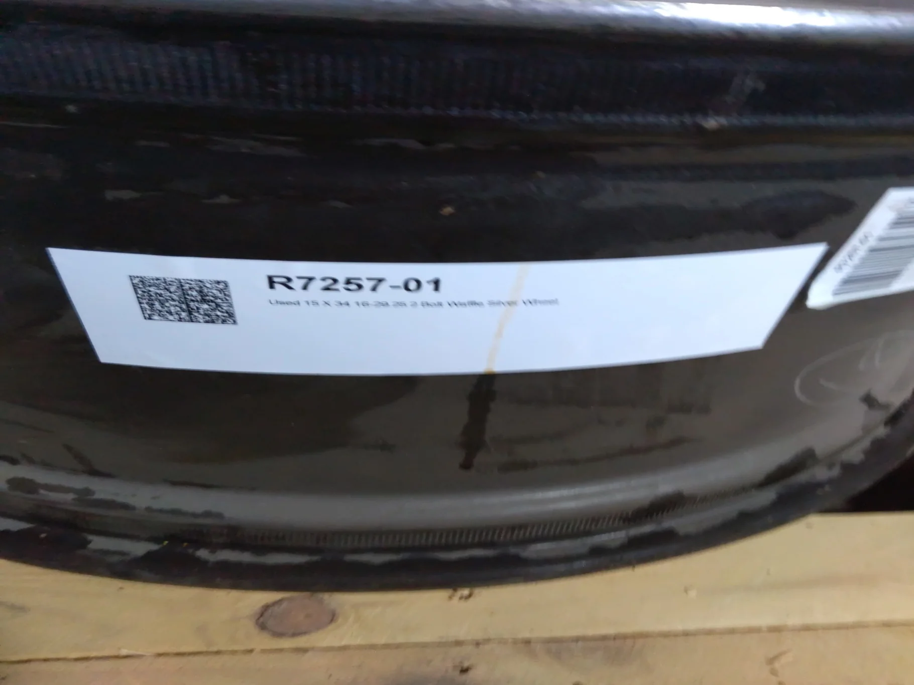 Used 15 X 34 16-29.25 2 Bolt Waffle Silver Wheel image 6