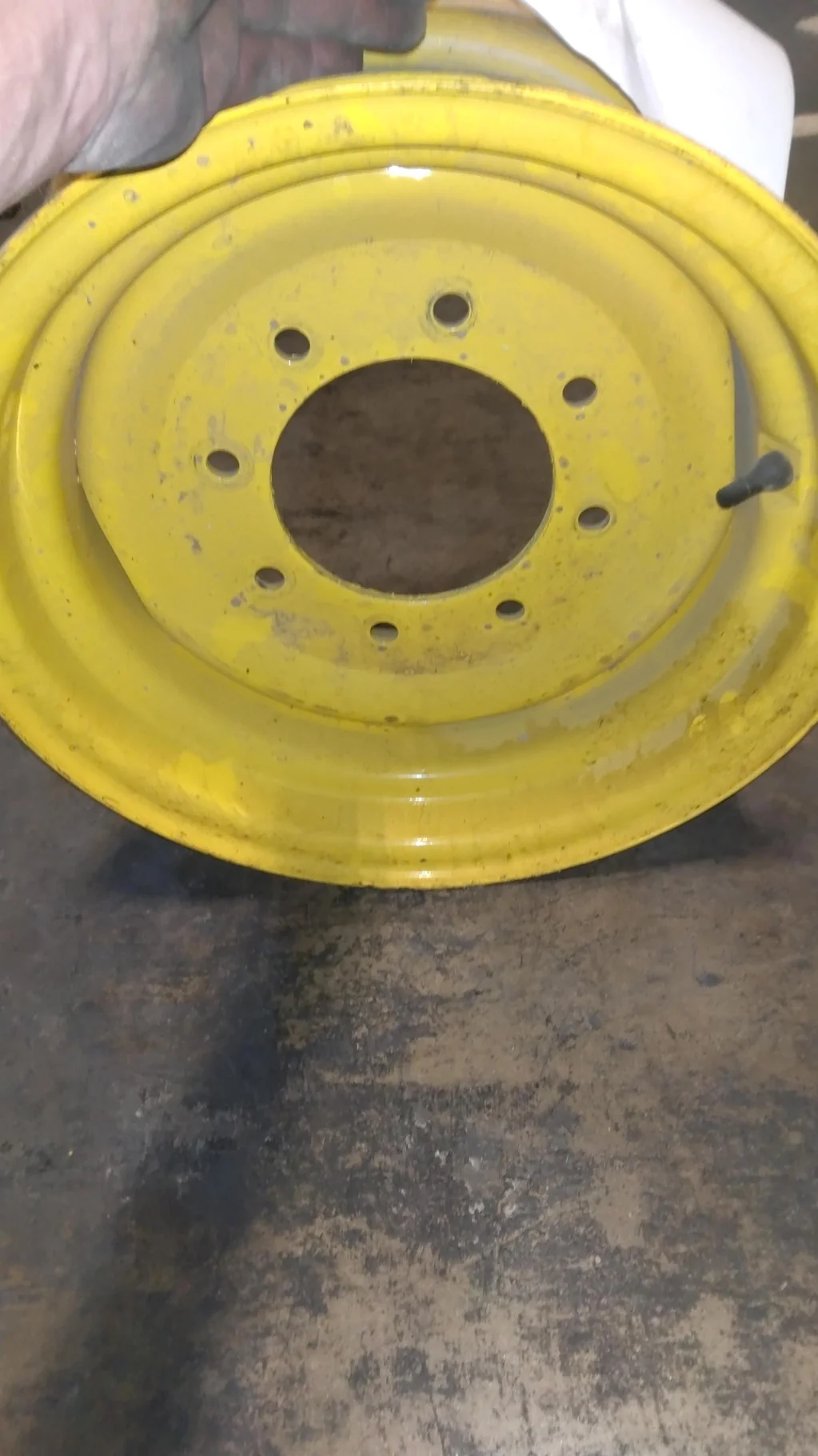 Used 8 X 16 GKN 8-8-6 Solid Yellow Wheel image 2