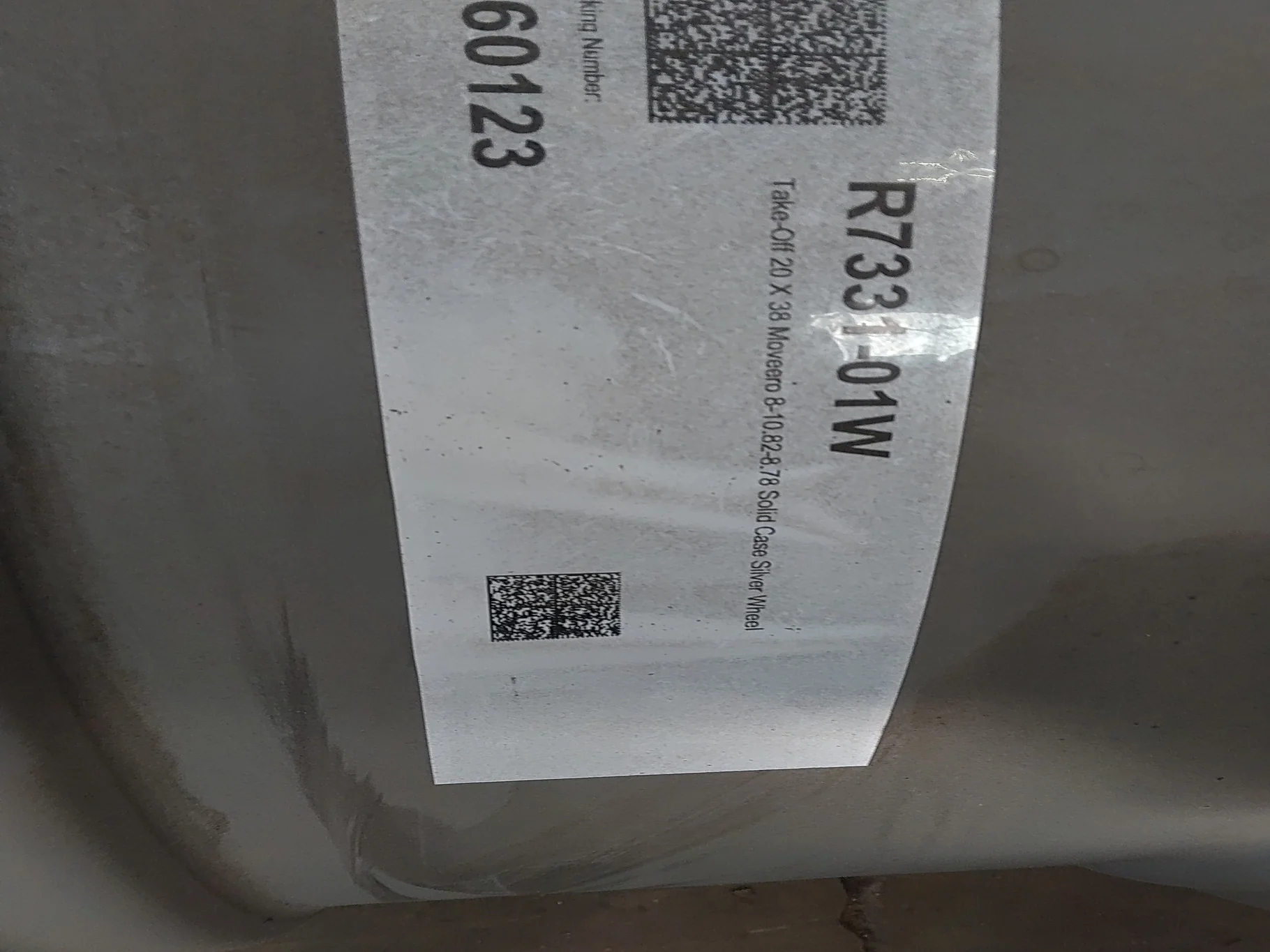 Take-Off 20 X 38 Moveero 8-10.82-8.78 Solid Case Silver Wheel