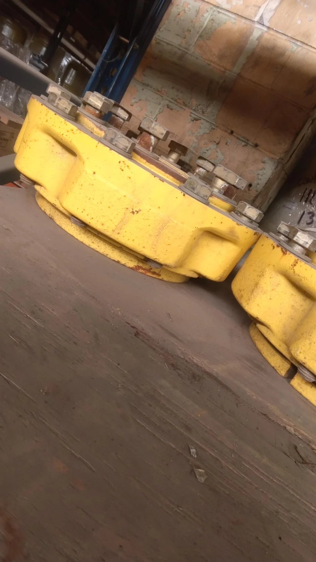 Used Hub JD OE 120MM 10 Bolt Yellow