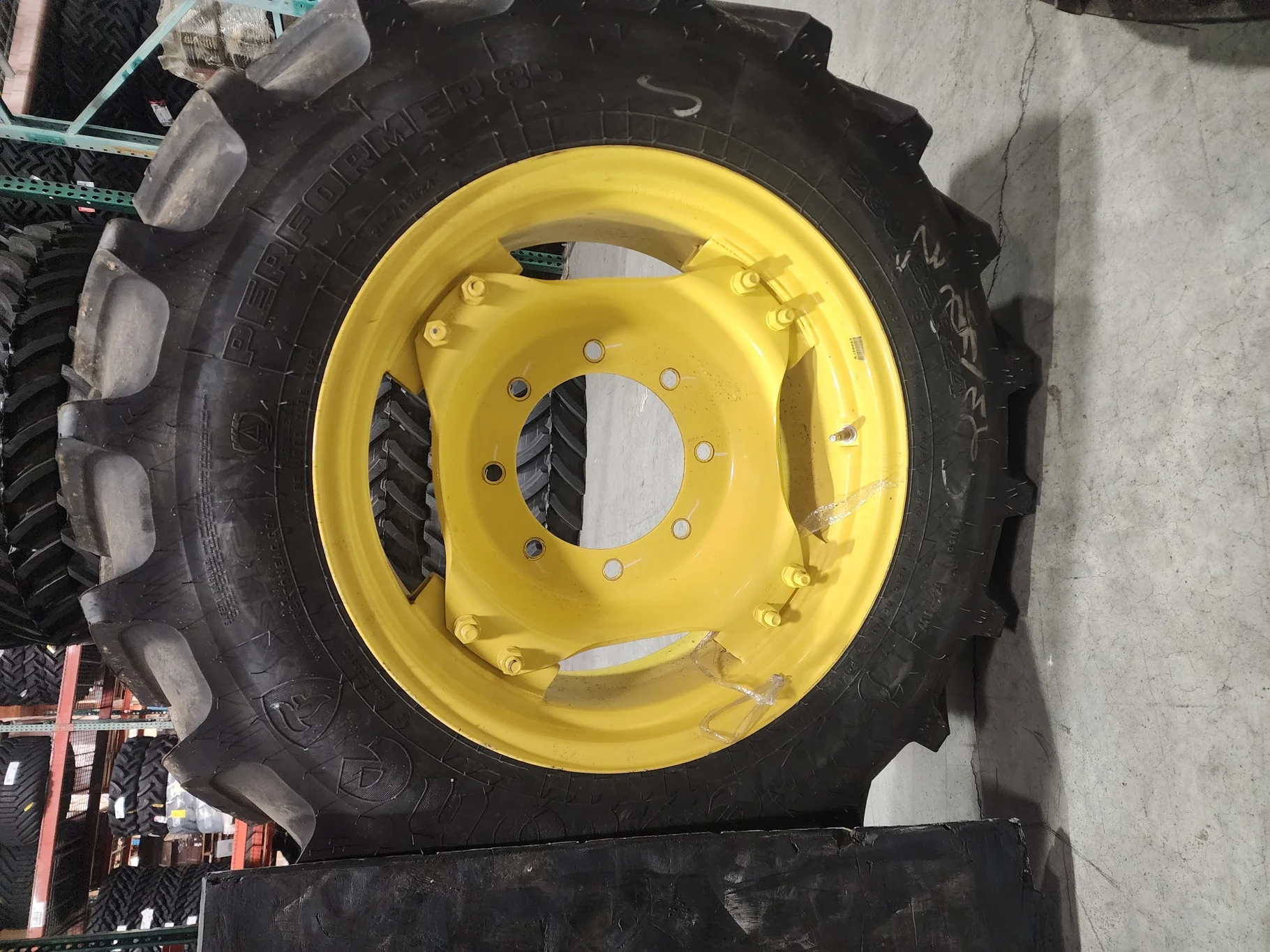 Take-Off 280/85R24 115D Firestone Performer 85 TL R-1W 95-100% on 10 X 24 GKN 8-10.82-8.78 4/2 image 4