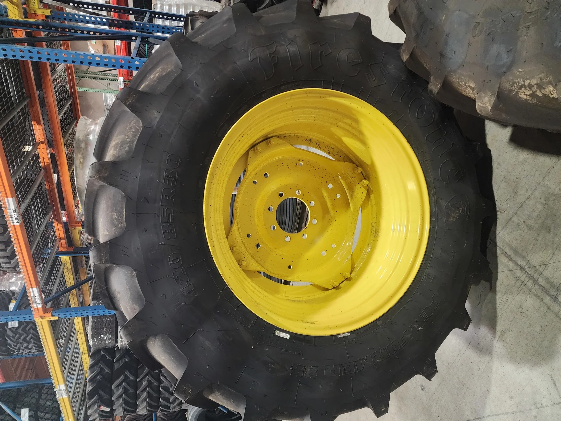 Used 420/85R30 140D Firestone Performer 85 TL  R-1W 90-95% on 15 X 30 GKN 8-8-6 image 4