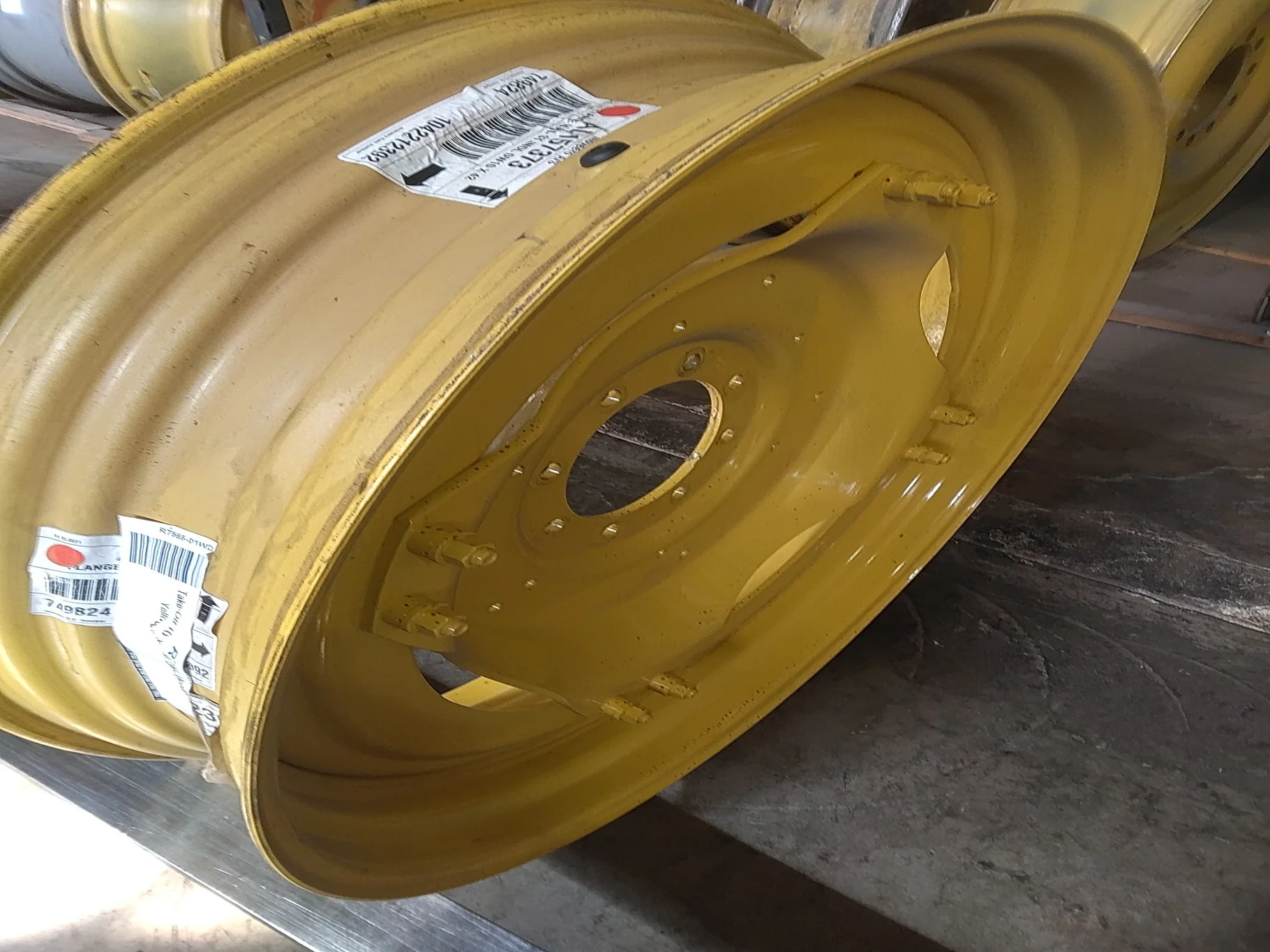 Take-Off 10 X 42 GKN 8-10.82-8.78 4/2 Rail Yellow Wheel w/ Disc (Assembly) image 5