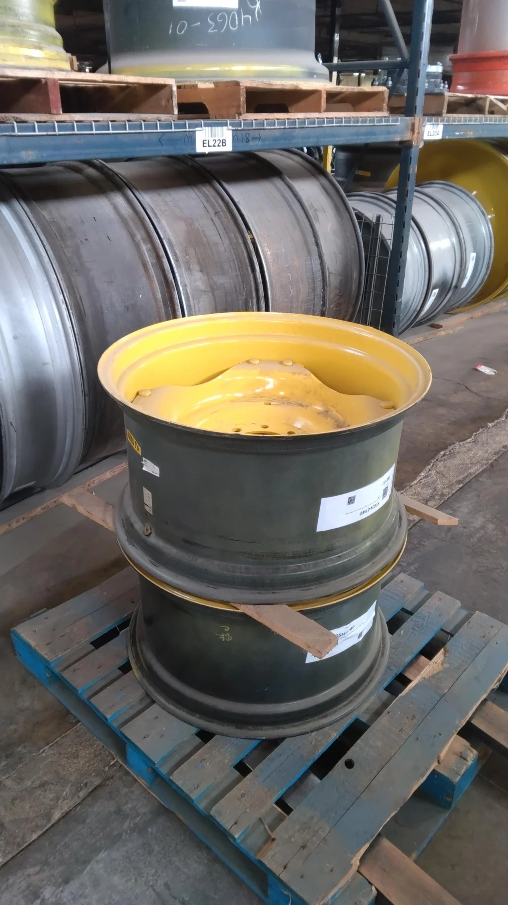 Take-Off 15 X 28  8-8-6 4/2 Clamp Moveero JD AG Yellow Wheel w/ Disc image 5