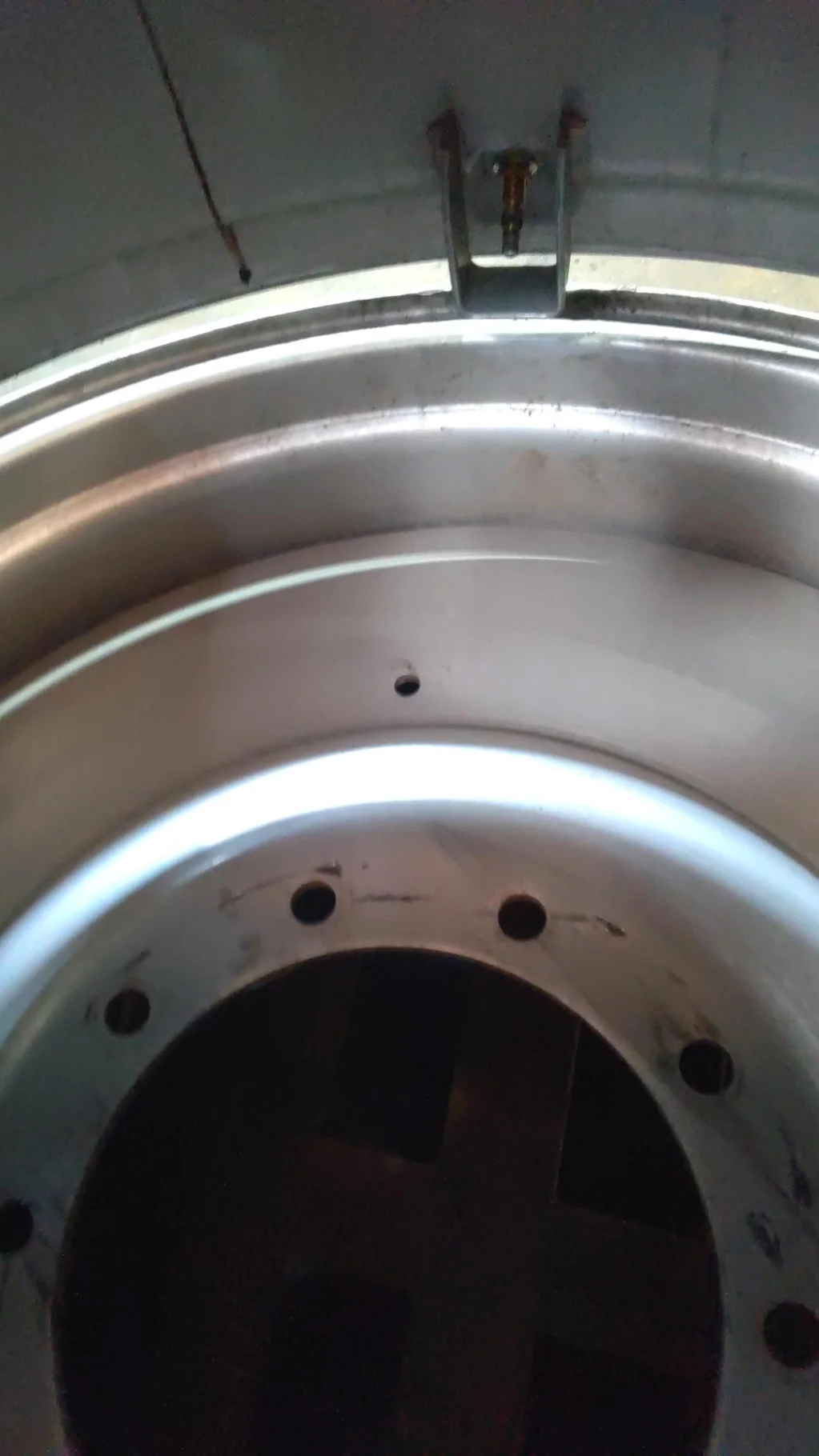 Take-Off 18 X 42 10-13.19-11.07 Dual Silver Wheel image 2
