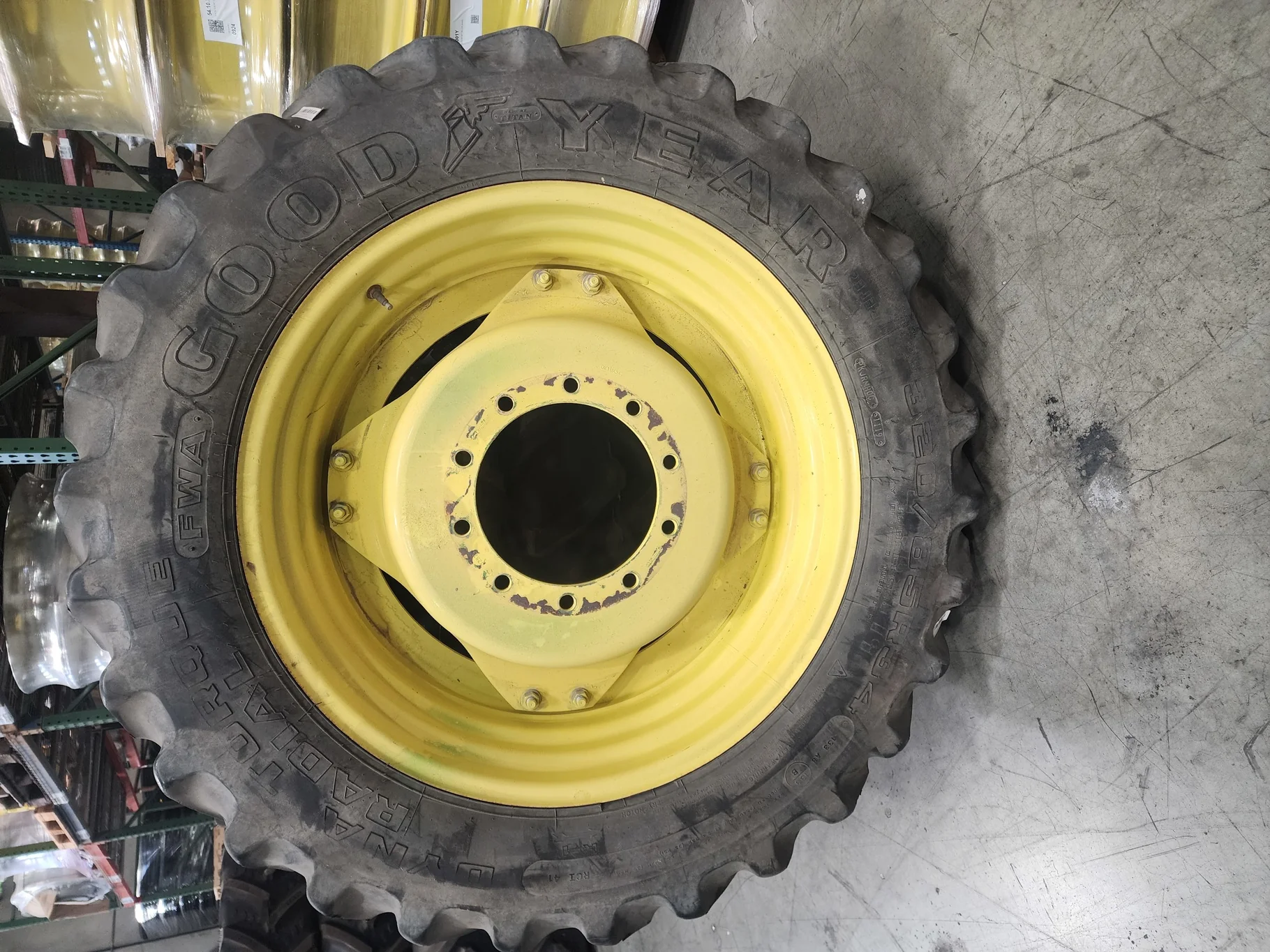 Used 320/85R34 133B Goodyear Dyne Torque Radial TL R-1 40-45% on 10 X 34 GKN 10-13.19-11.07 4/2 Rail