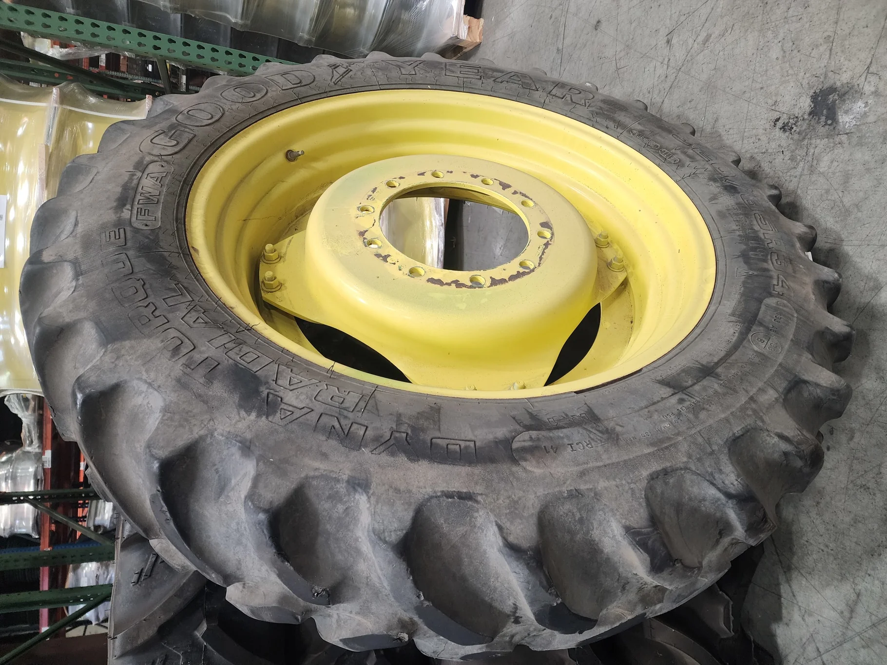Used 320/85R34 133B Goodyear Dyne Torque Radial TL R-1 40-45% on 10 X 34 GKN 10-13.19-11.07 4/2 Rail image 2