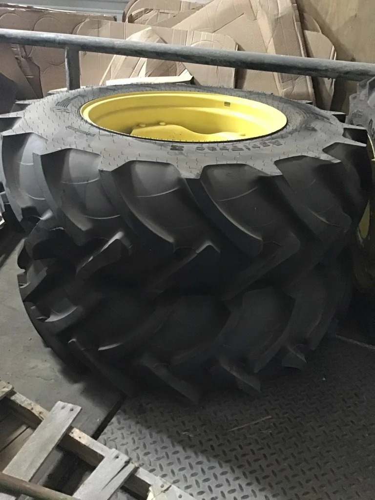 Take-Off 16.9-28/6 Galaxy Agritrac II TL R-1 95-100% on 15 X 28 GKN 8-8-6 4/2 Clamp Yellow Wheel w/ image 3