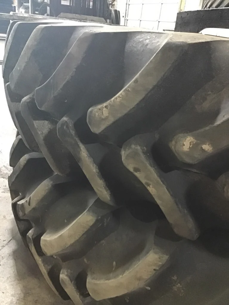 Used 380/90R54 152A8 Firestone Radial 9000 TL R-1W 85-90% on 12 X 54 10-13.18-11.09-8.63 Dual Silver image 2