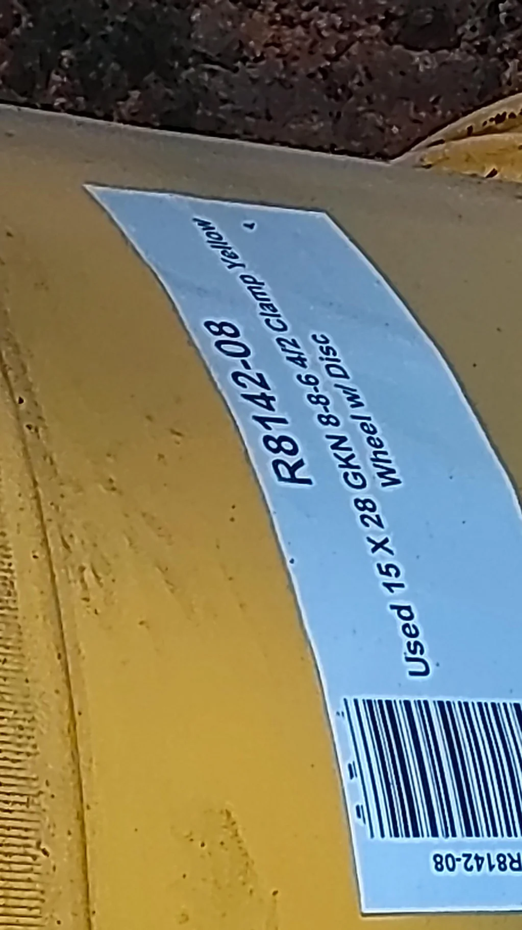 Used 15 X 28 GKN 8-8-6 4/2 Clamp Yellow Wheel w/ Disc image 3