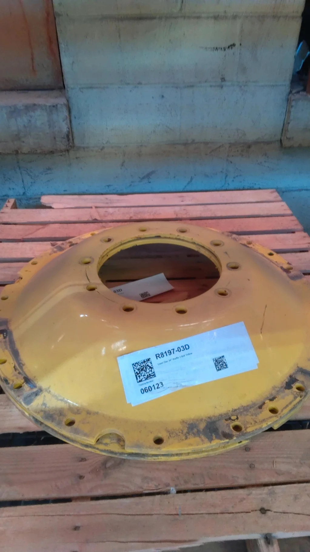 Used Discs 34" Waffle 3 Bolt Yellow image 2