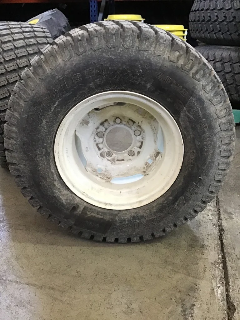 Used 26 X 12.00-12/4 Maxxis ProTech TL R-3 95-100% on 10.5 X 12 5-4.5-3.12 -6.5FS White Wheel image 5
