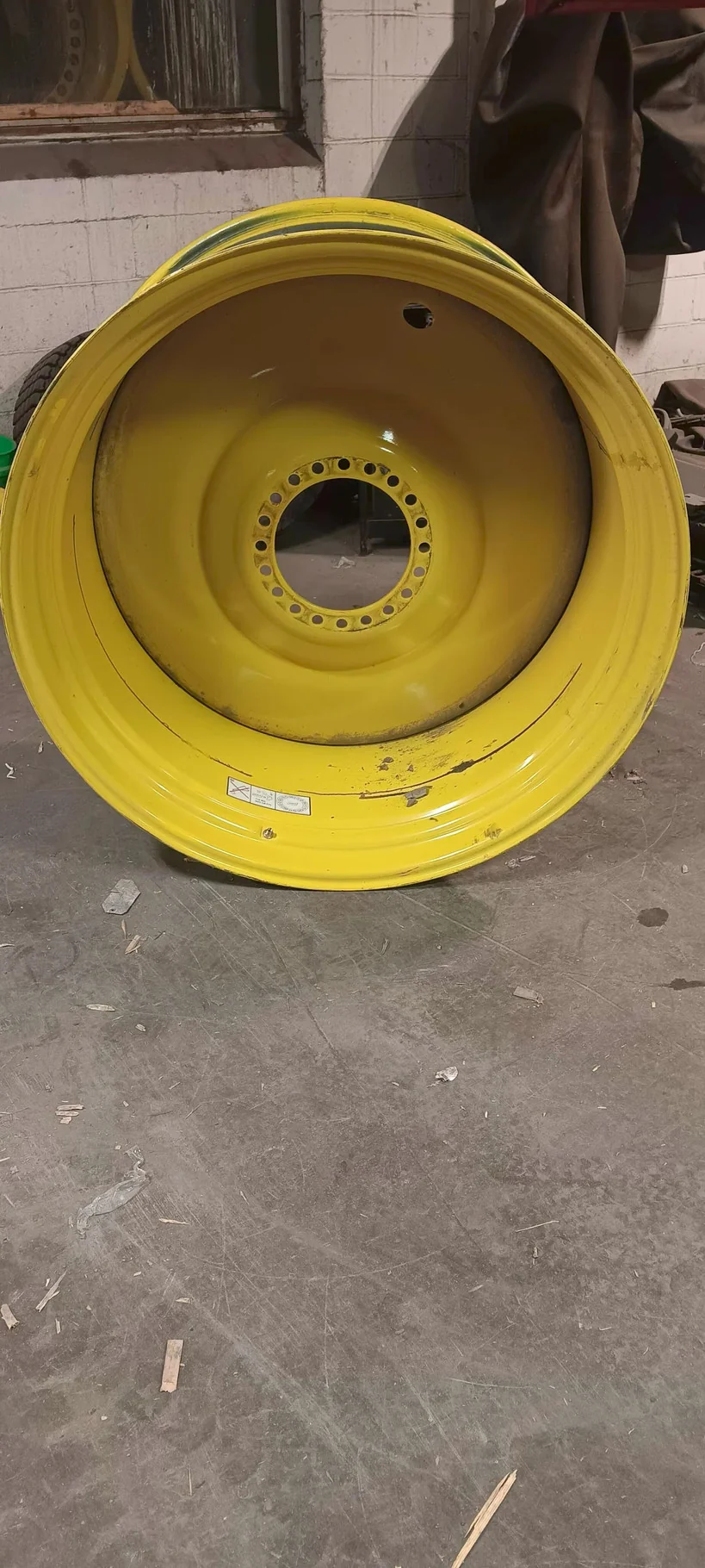Take-Off 28 X 46 20-13.19-11.07 COMBINE YELLOW WHEEL