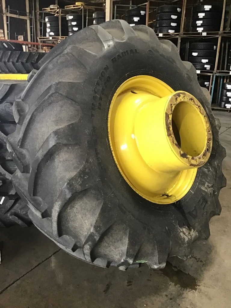 4 - Combine Straddle Dual Used Assmbly 800/70R38 173A8 Goodyear DT820 Super Traction TL R-1W 90-95% image 4