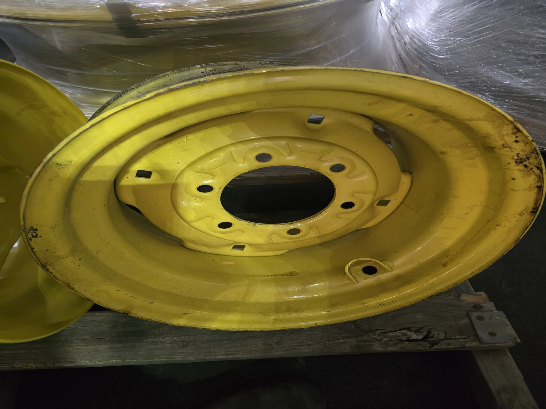 Take-Off 10 x 15 6-6-4.62 Implement Yellow Wheel image 2