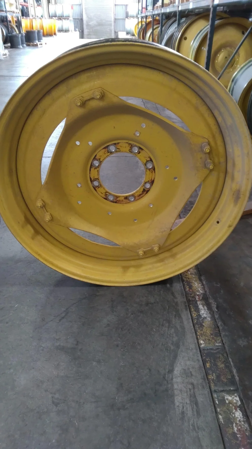 Used 10 X 42 GKN 8-10.82-8.78 4/2 Rail Yellow Wheel w/ Disc (Assembly) image 2