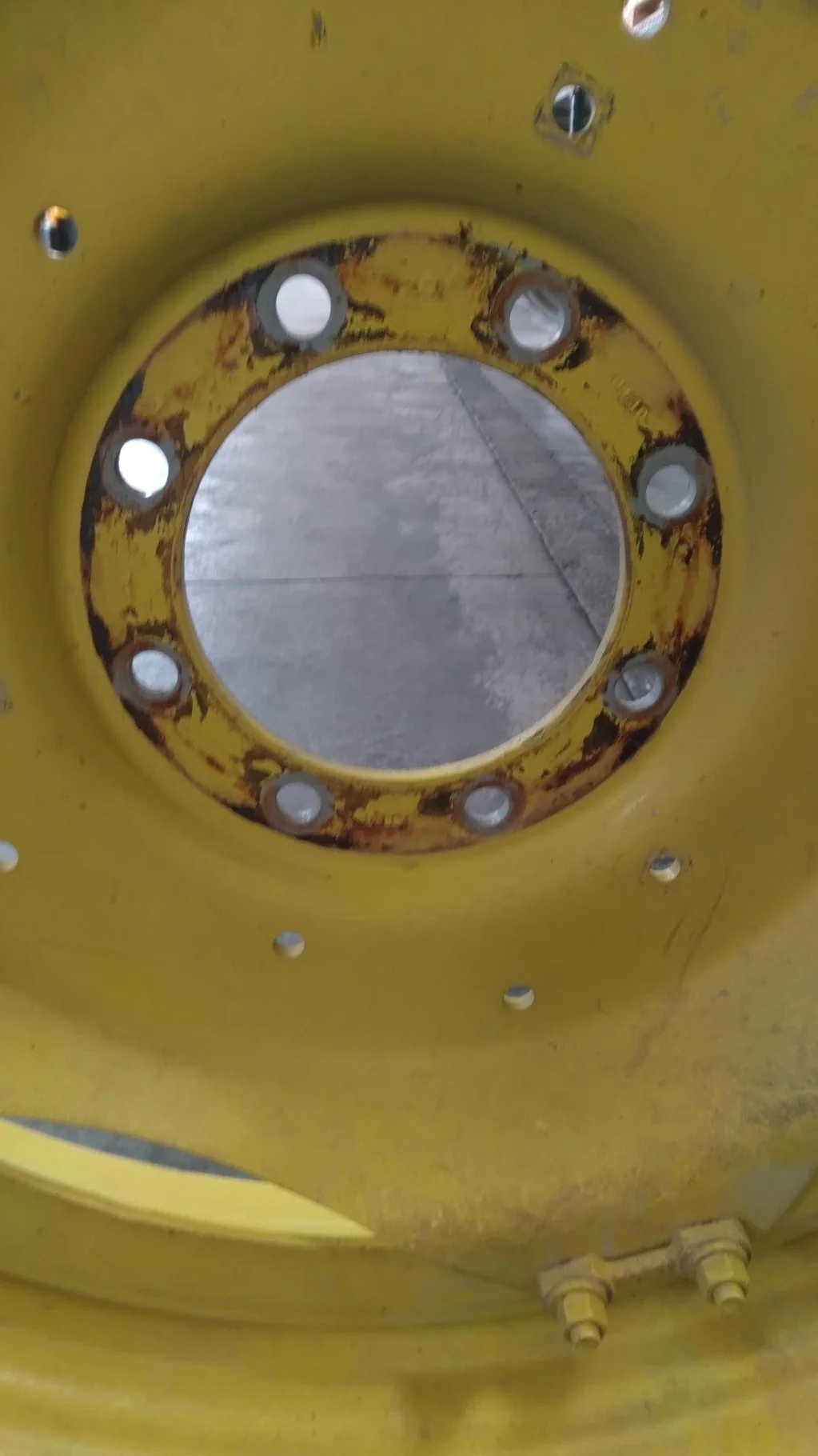 Used 10 X 42 GKN 8-10.82-8.78 4/2 Rail Yellow Wheel w/ Disc (Assembly) image 3