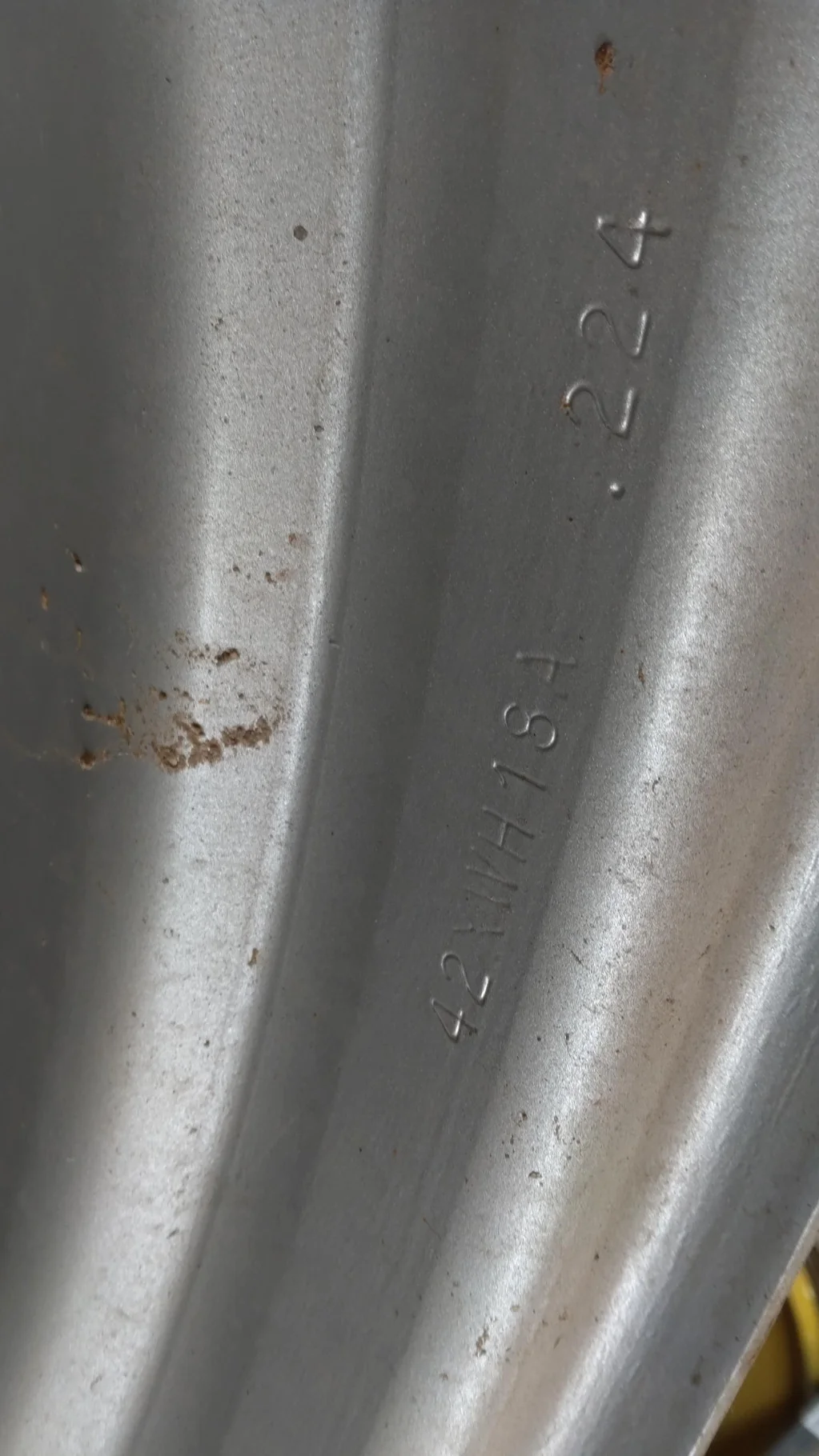 Take-Off 18 X 42 10-13.19-11.07 Dual Silver Wheel