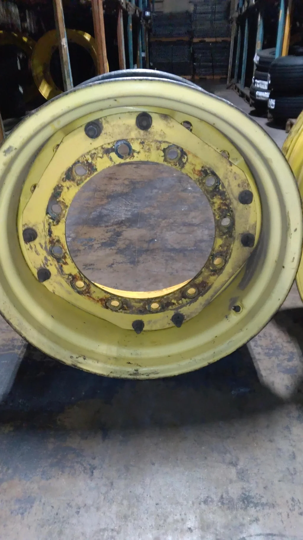 Used 16 X 26 12-16.732-14.620 Waffle 2 Bolt Yellow Wheel w/ Disc image 5