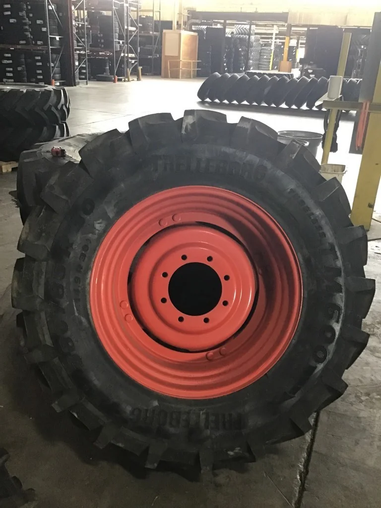 Take-Off 380/85R30 135A8 Trelleborg TM600 TL R-1W 95-100% on 12 X 30 8-10.82-8.78 4/2 Rail Fendt Red image 2